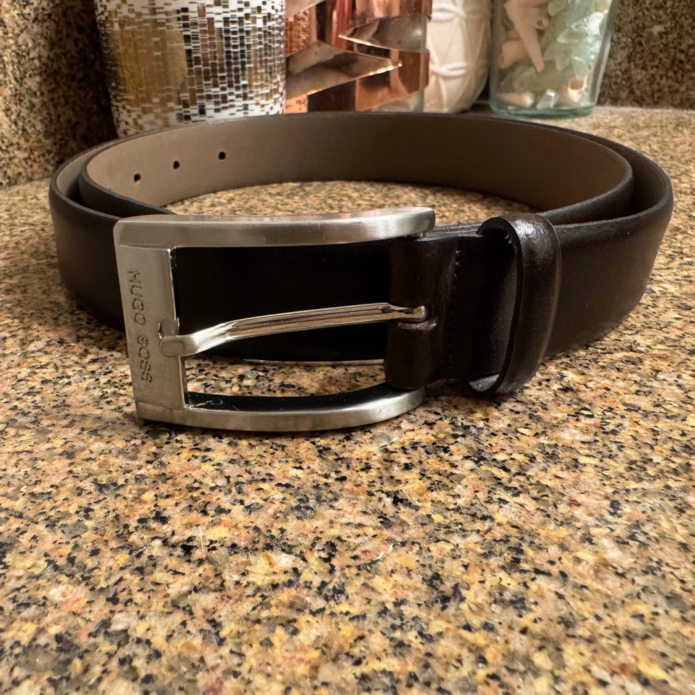 Hugo Boss Brown Leather Belt with Silver‎ Buckle Size 36